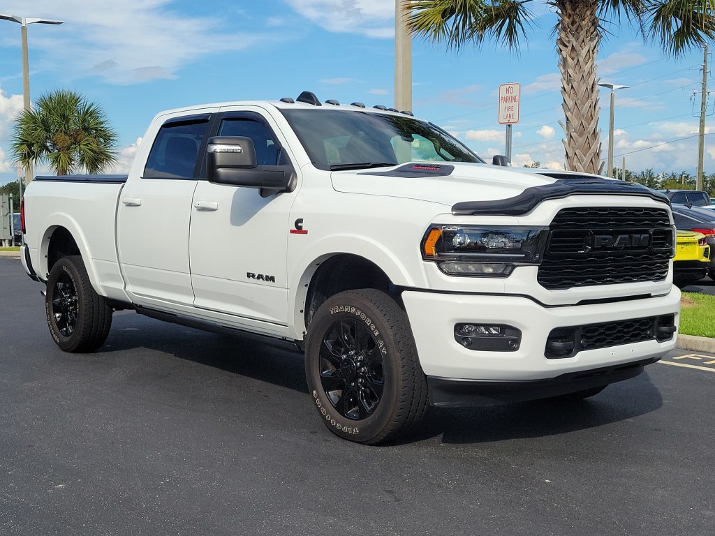 Used 2024 RAM 2500 Limited AWD/4WD image 1