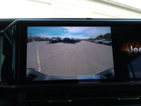 New 2026 Jeep Gladiator Sport image 17