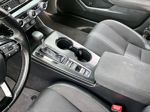 Used 2024 Honda Civic Sport image 17