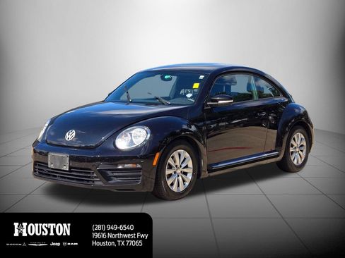Used 2019 Volkswagen Beetle 2.0T S FWD image 9