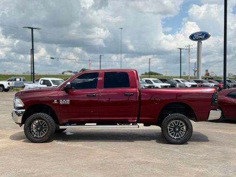 Used 2018 RAM 2500 Tradesman w/ Chrome Appearance Group AWD/4WD image 5