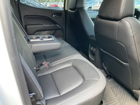 Used 2022 GMC Canyon AT4 w/ Trailering Package AWD/4WD image 11