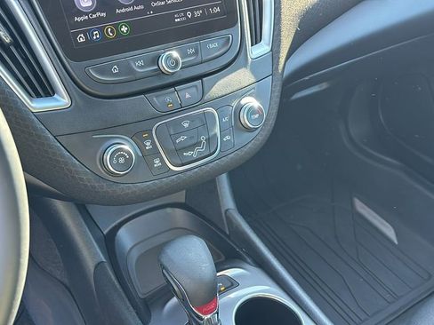 Used 2024 Chevrolet Malibu RS image 20
