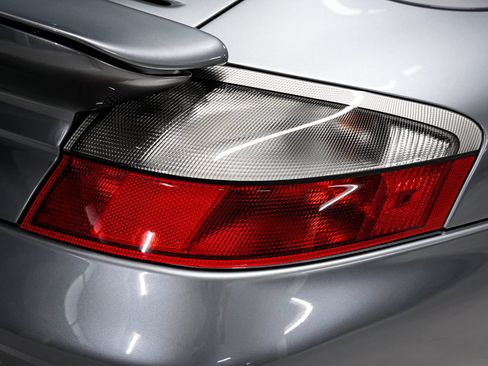 Used 2004 Porsche 911 Turbo AWD/4WD image 38