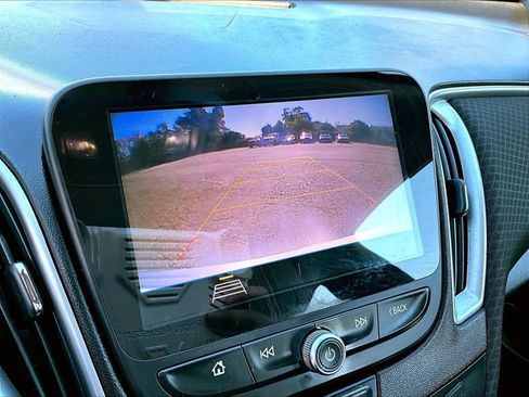 Certified 2019 Chevrolet Malibu LS image 17