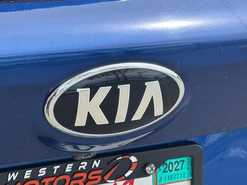 Used 2021 Kia Sorento S image 46