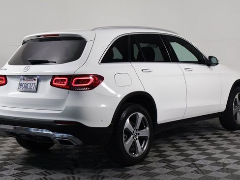 Used 2022 Mercedes-Benz GLC 300 image 4