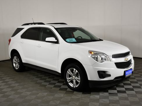 Used 2012 Chevrolet Equinox LT w/ Driver Convenience Package FWD image 4