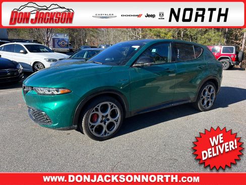 Used 2024 Alfa Romeo Tonale Veloce image 1