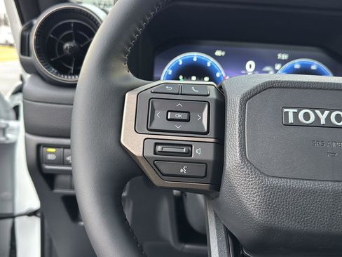 New 2026 Toyota Land Cruiser image 18