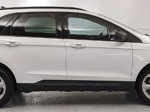 Certified 2022 Ford Edge SE AWD/4WD image 2