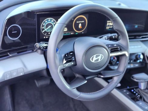 New 2026 Hyundai Elantra Limited FWD image 21