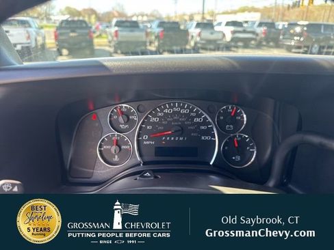 New 2026 Chevrolet Express 2500 w/ Driver Convenience Package RWD image 11