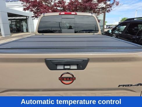 Used 2023 Nissan Frontier PRO-4X w/ Pro Convenience Package AWD/4WD image 9