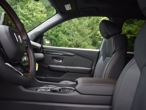 New 2026 Honda Passport TrailSport Elite image 13