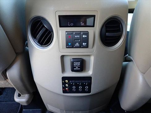 Used 2013 Honda Pilot Touring image 9