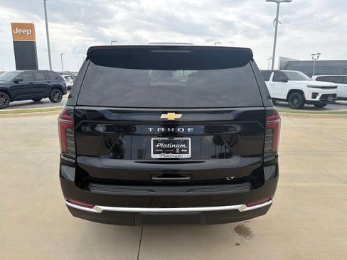 Used 2025 Chevrolet Tahoe LT RWD image 4