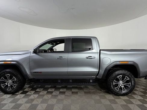 Used 2025 GMC Canyon AT4 AWD/4WD image 5