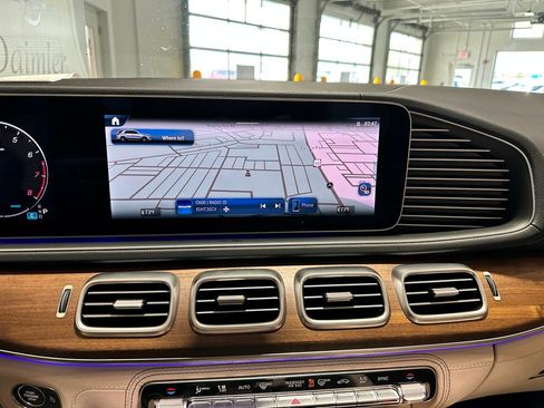 Certified 2026 Mercedes-Benz GLE 350 4MATIC image 9
