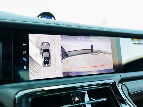 New 2026 Porsche Panamera 4 image 18