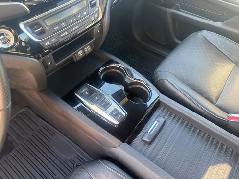 Used 2019 Honda Passport Touring image 10