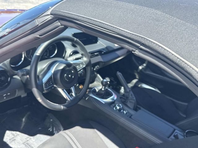 Used 2026 MAZDA MX-5 Miata Club w/ Interior Package RWD image 15