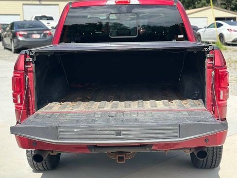 Used 2015 Ford F150 Lariat w/ Equipment Group 502A Luxury image 10