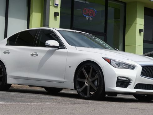 Used 2015 INFINITI Q50 w/ Navigation Package RWD image 6