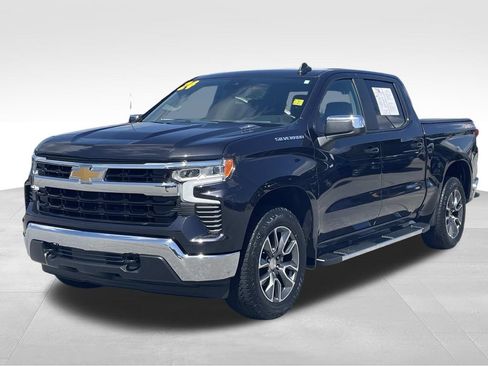 Used 2024 Chevrolet Silverado 1500 LT AWD/4WD image 8
