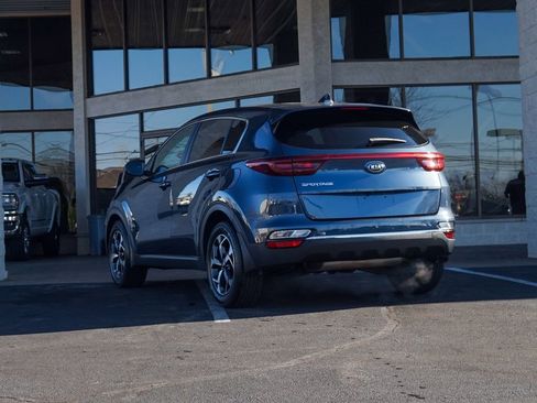 Used 2022 Kia Sportage LX image 6