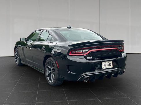 Used 2023 Dodge Charger R/T w/ Blacktop Package RWD image 3