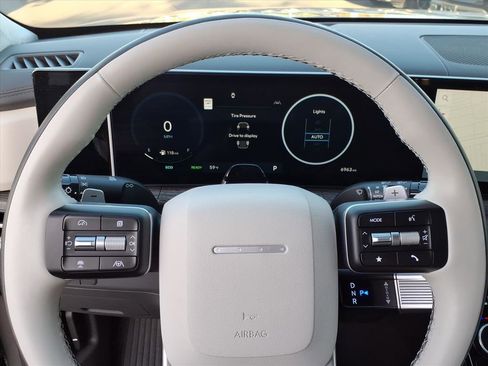 Certified 2025 Hyundai Santa Fe Calligraphy image 22