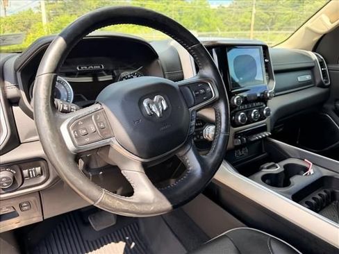 Used 2020 RAM 1500 Laramie AWD/4WD image 12