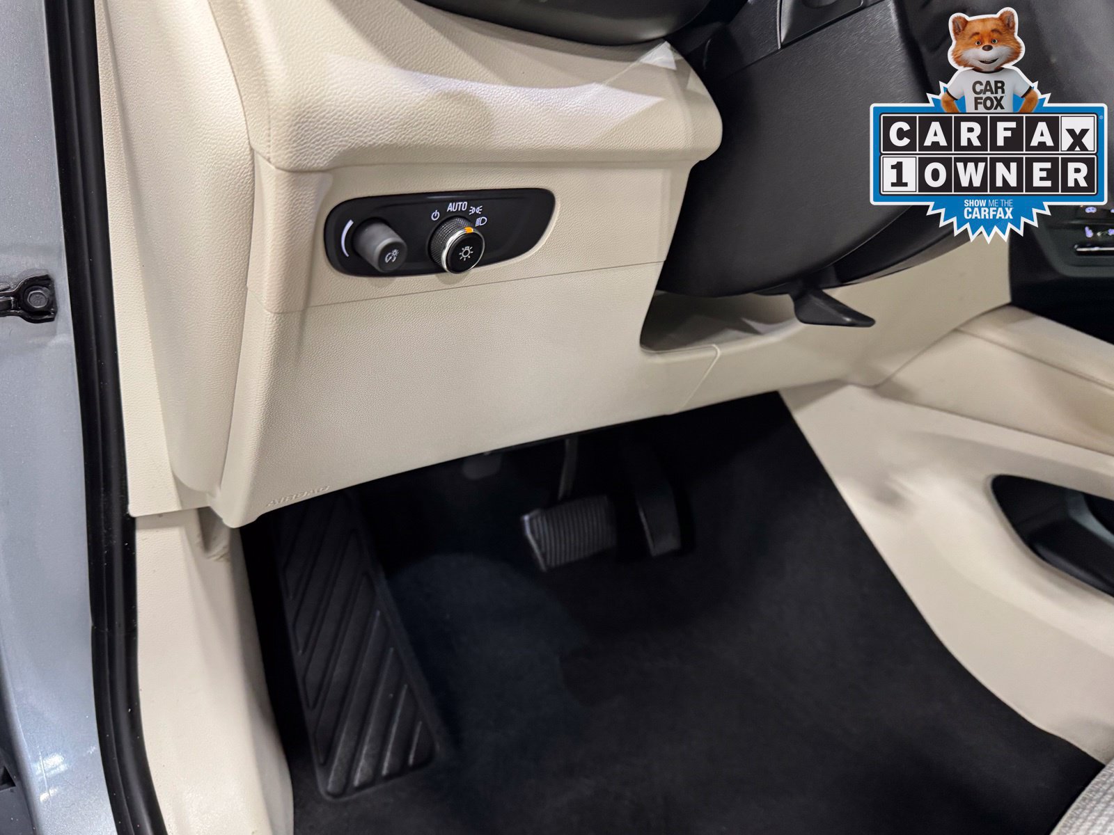 Used 2023 Buick Envision Preferred AWD/4WD image 19