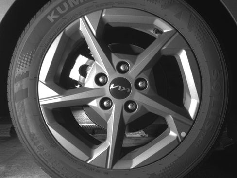 Used 2025 Kia K4 LXS image 15