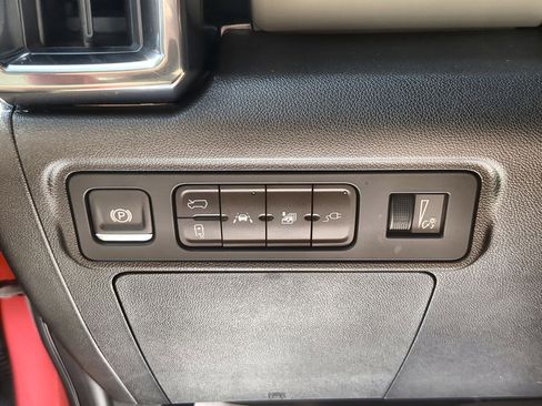 Used 2026 GMC Hummer EV SUV AWD/4WD image 17
