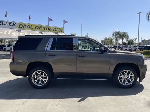 Used 2015 GMC Yukon SLT w/ Open Road Package RWD image 9