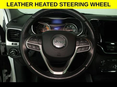 Used 2019 Jeep Cherokee Limited AWD/4WD image 9