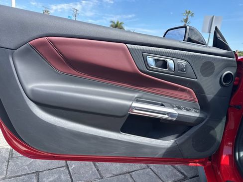 Used 2025 Ford Mustang Premium RWD image 13