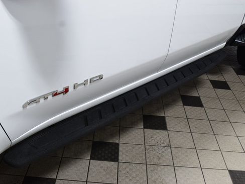 Used 2023 GMC Sierra 2500 AT4 w/ AT4 Premium Plus Package image 31