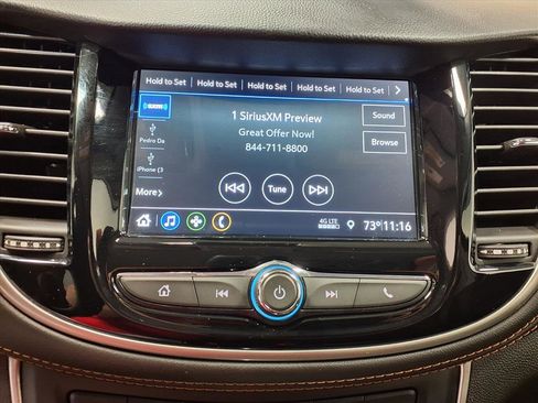 Used 2019 Chevrolet Trax LT w/ LT Convenience Package image 12