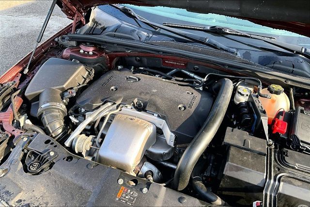 Used 2019 Buick Regal Essence w/ Driver Confidence Package I AWD/4WD image 31