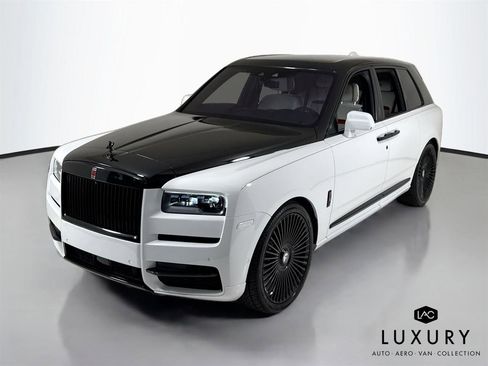 Used 2021 Rolls-Royce Cullinan AWD/4WD image 4