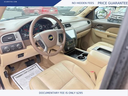 Used 2011 Chevrolet Suburban LT w/ Luxury Package AWD/4WD image 14