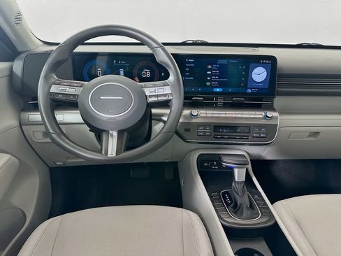 Certified 2025 Hyundai Kona SEL image 21
