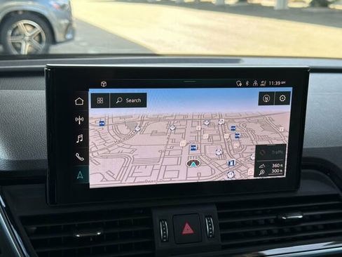 Used 2021 Audi SQ5 Prestige image 25