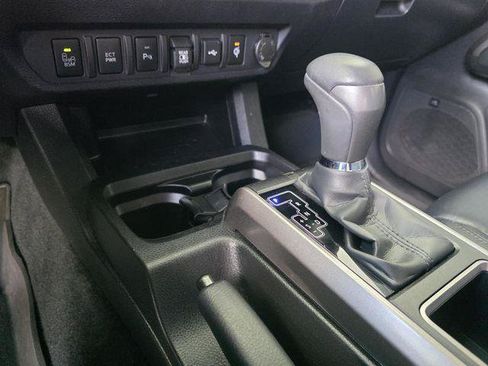 Certified 2023 Toyota Tacoma Limited RWD image 23
