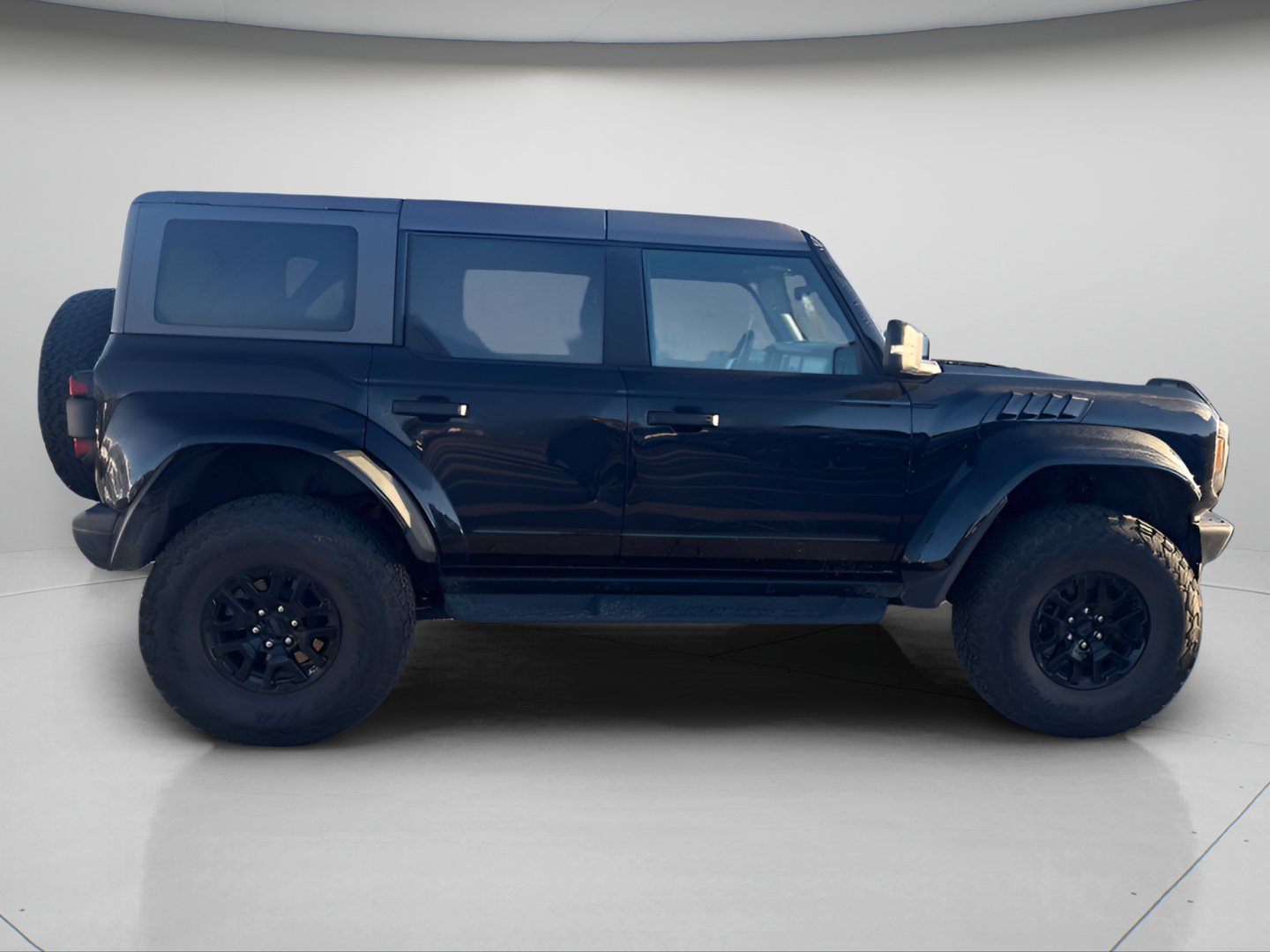 Used 2024 Ford Bronco Raptor AWD/4WD image 5