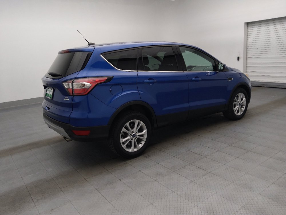 Used 2017 Ford Escape SE FWD image 10