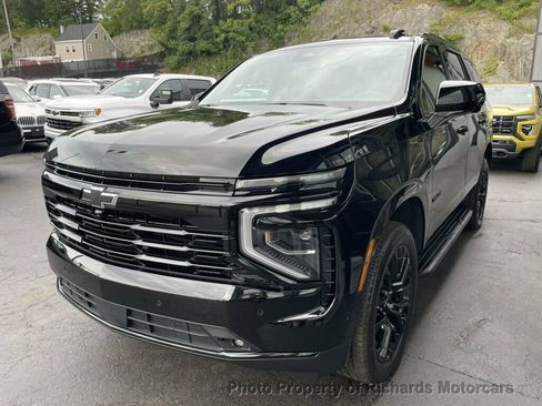 Used 2026 Chevrolet Tahoe RST w/ Comfort Package AWD/4WD image 4